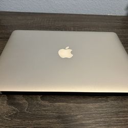 MacBook Air 2017