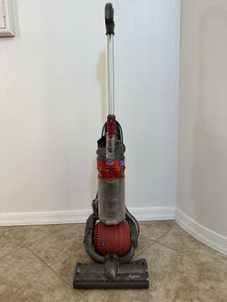 Dyson Vacuum