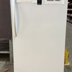 Insignia Refrigerator – Works Great | Price Negotiable