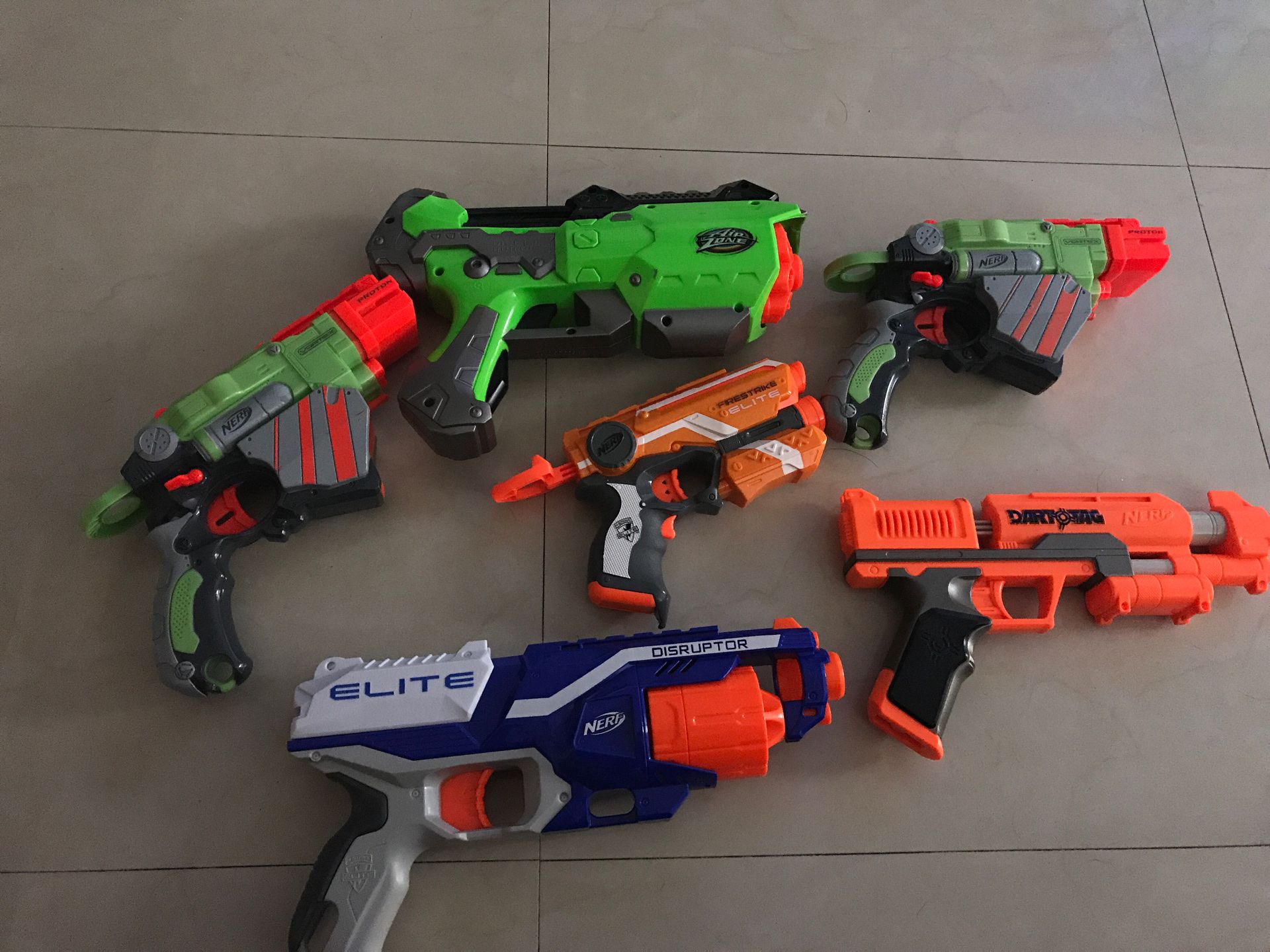 Lot of 6 different NERF guns working