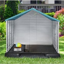 LARGE DOG HOUSE