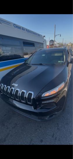 2015 Jeep cherokee