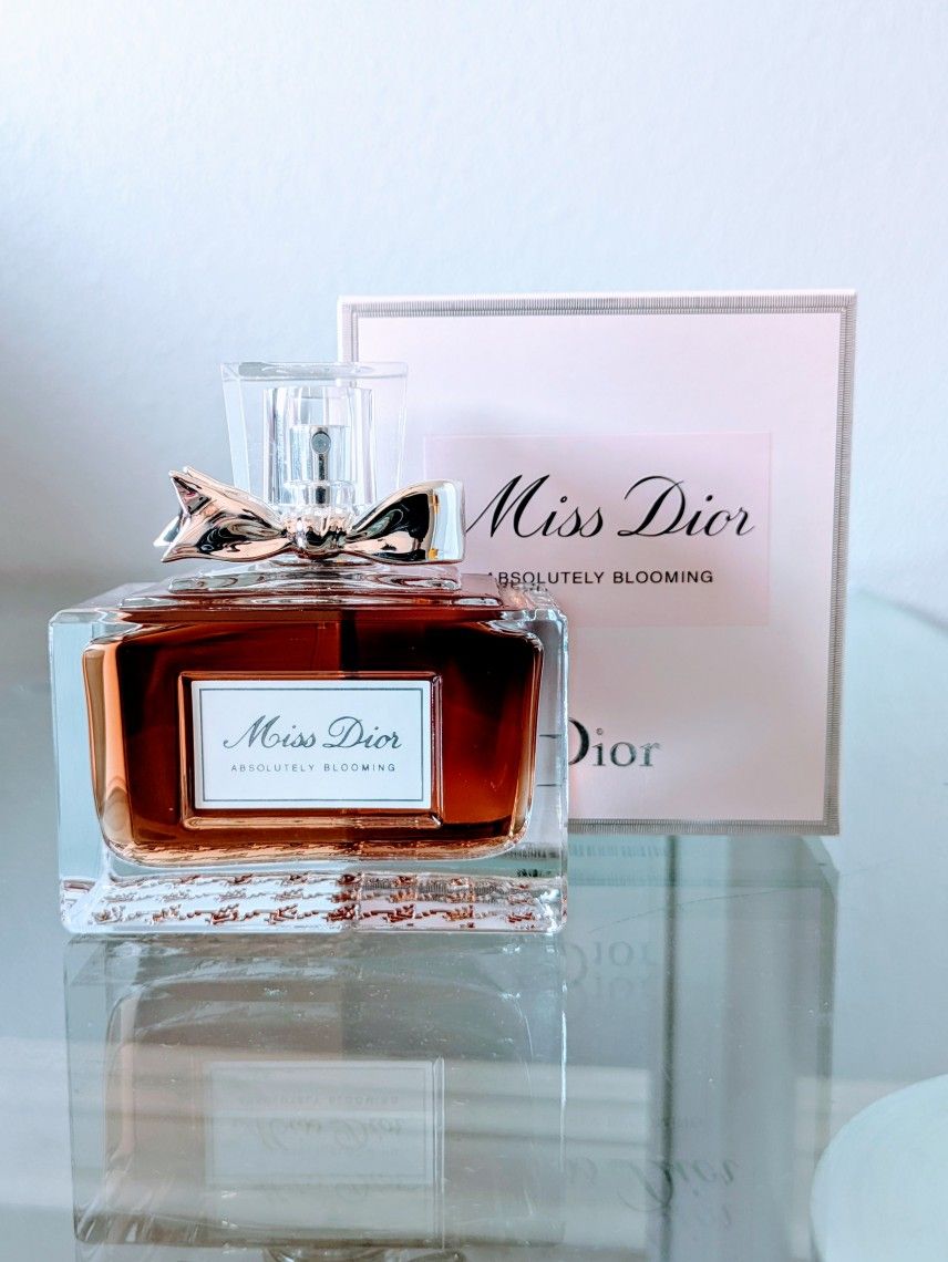 Miss Dior Absolutely Blooming Eau De Parfum By Dior