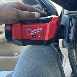 Milwaukee Impact Wrench 1/2 Stubby 