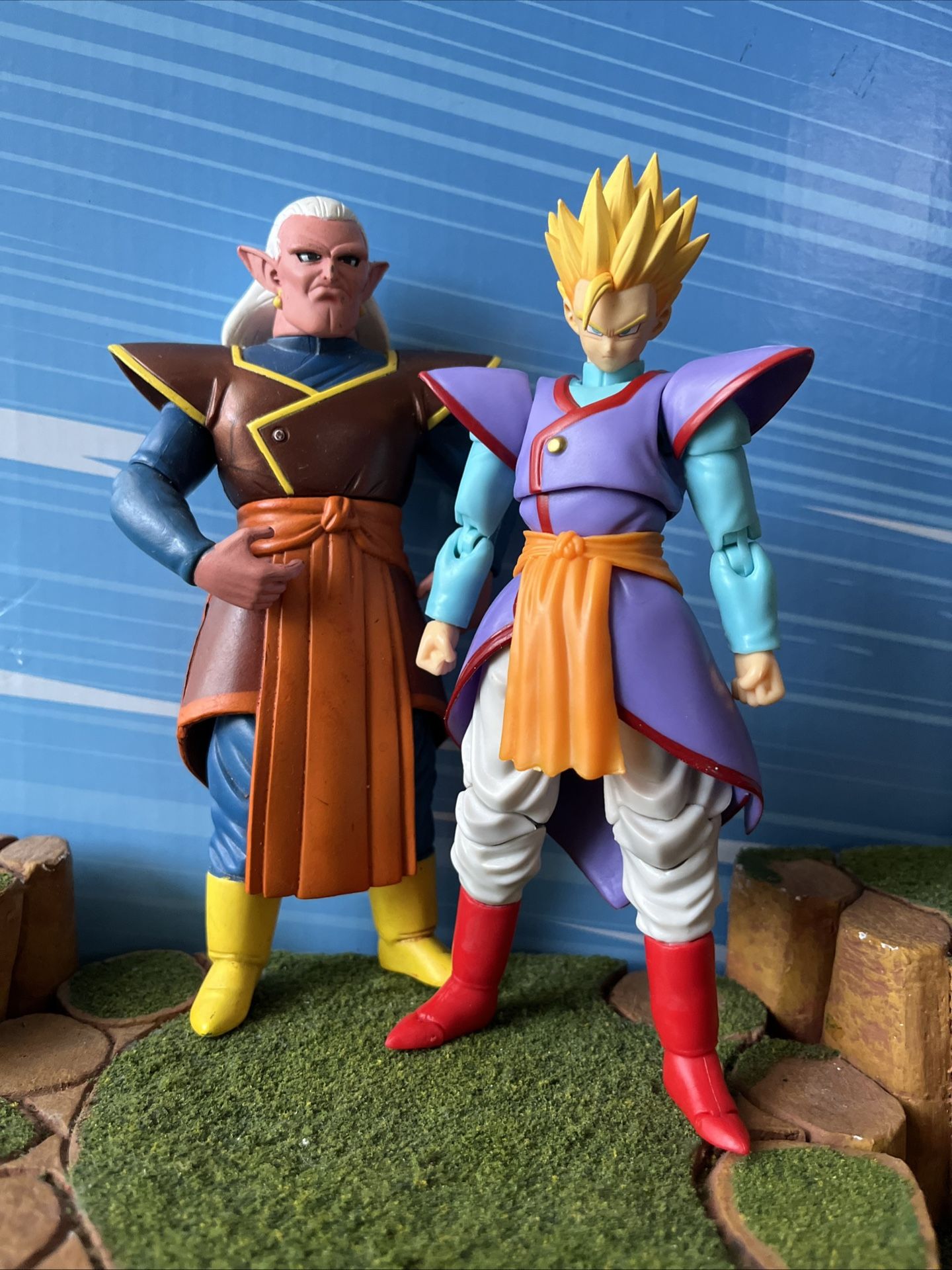 S.H.Figuarts Inspired NewHope Gohan ( Kai Outfit ) With Kibito + trading Cards !