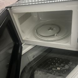 Smart LG Washer & Dryer , Refrigerator & Microwave 