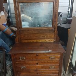 1920 Oack Dresser