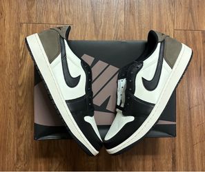 Jordan 1 Low Mocha