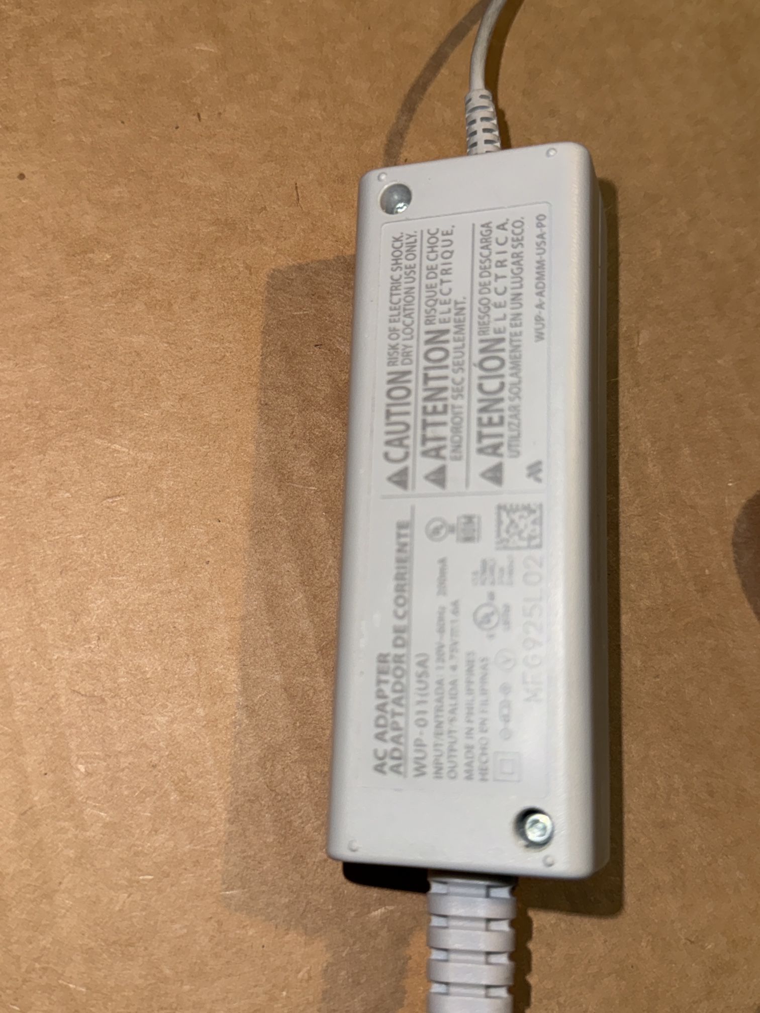 Original Official Nintendo Wii U Game Pad WUP-002, WUP-011 (USA) AC Power Supply