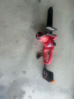 Craftsmen electric corded chainsaw.
