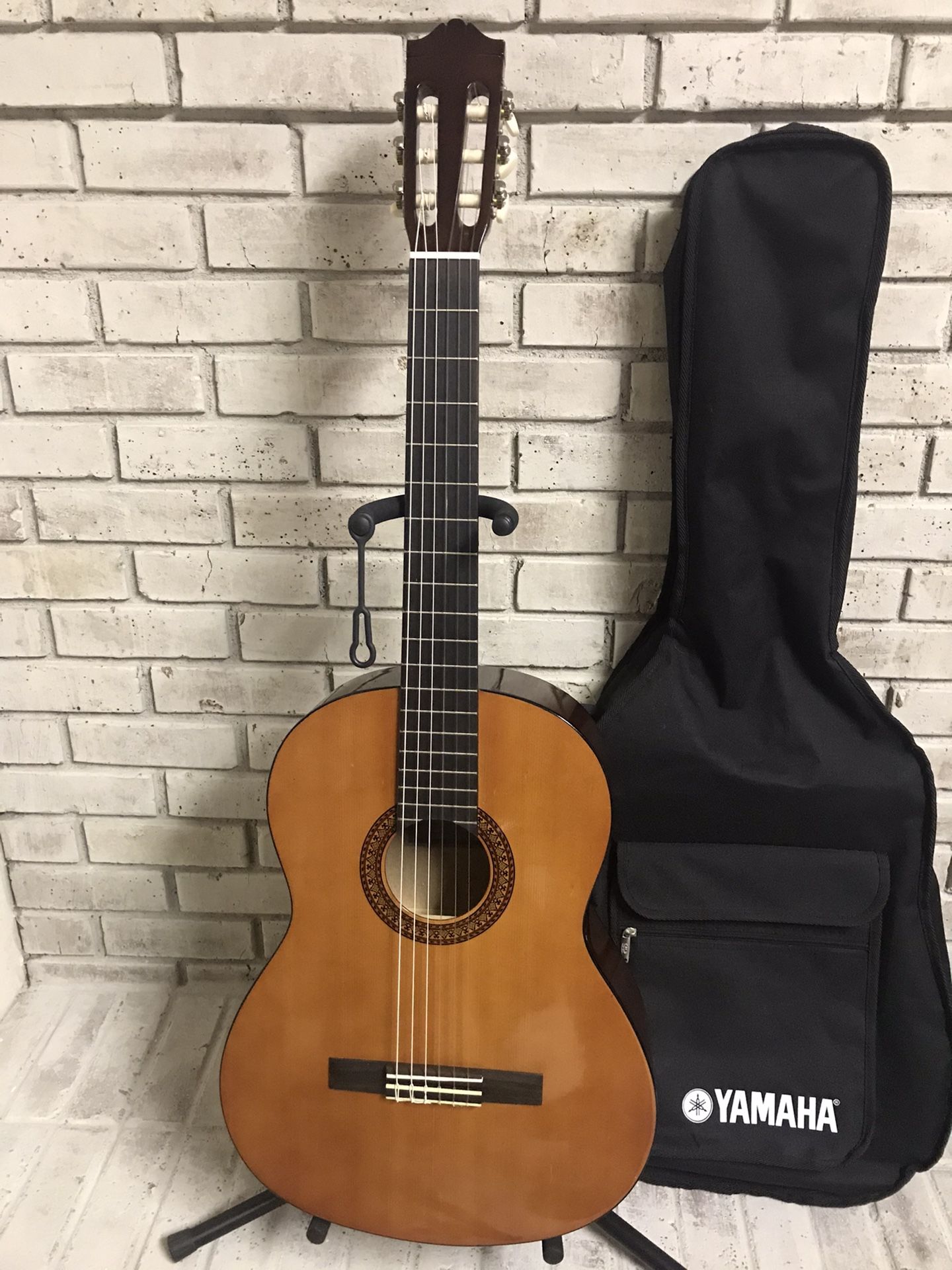 Yamaha C-45 Classical Guitar