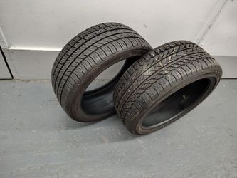 2 tires 235/40/18 Kumho ecsta