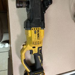 Dewalt 20 V Hole 