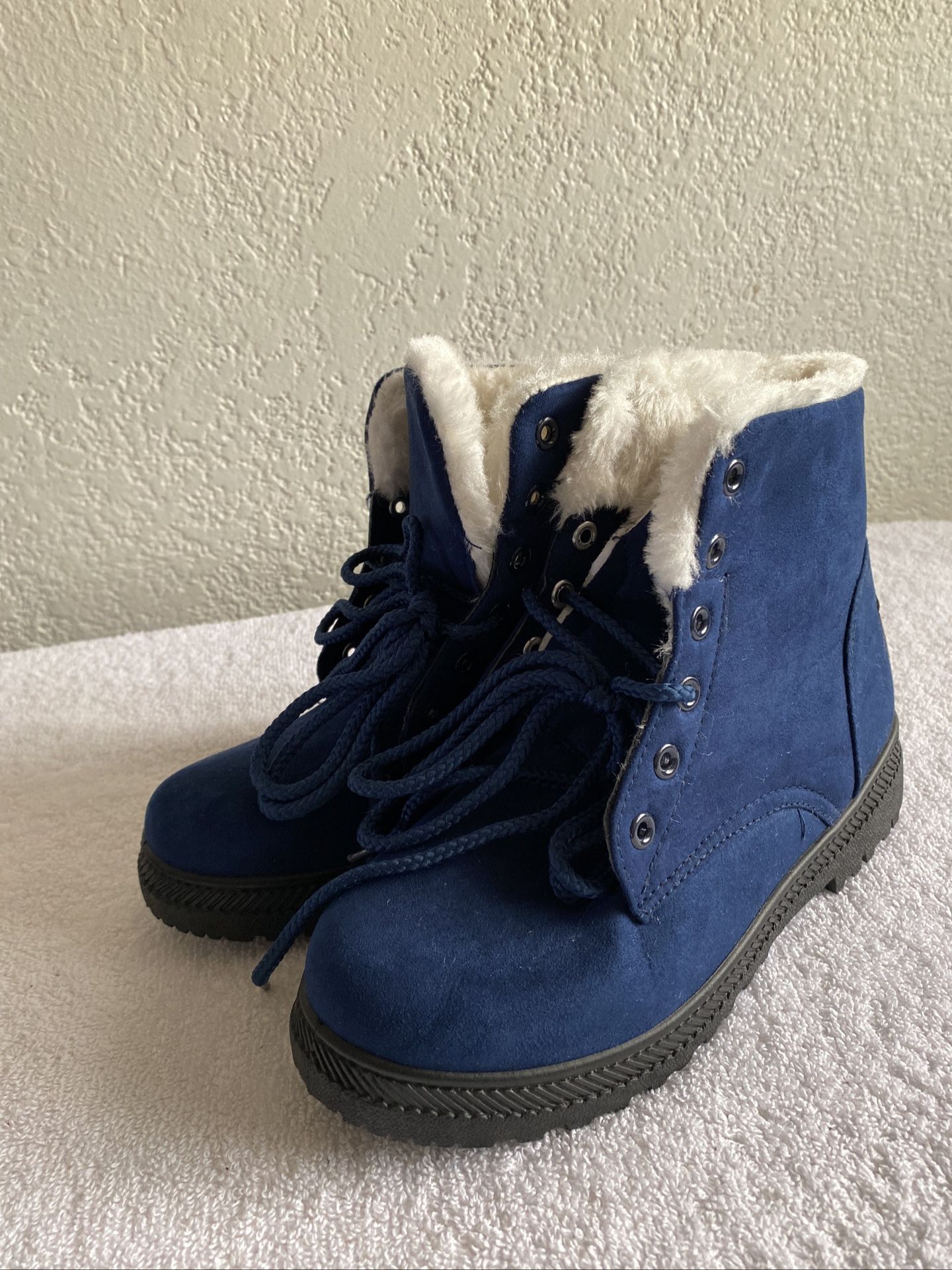 SQL Winter Snow Boots for Women BLUE Suede Fur Lined Ankle Boots US 6 EU 36