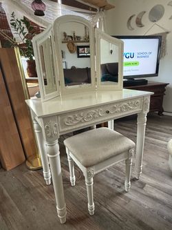 Vanity