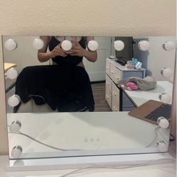Vanity Mirror with lights ONLY 
