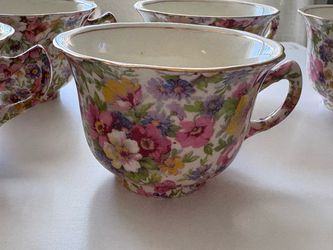 Vintage Chintz Floral Porcelain Tea Cups Set