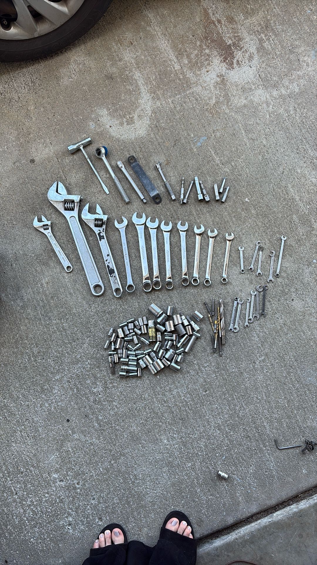 Wrench Set With Ratchet And Sockets