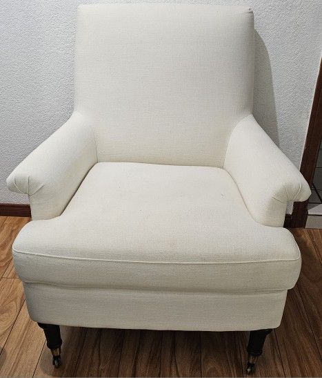 Accent Chair 

