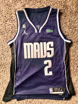 Kyrie Irving Jersey