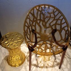 ACRYLIC TABLE & CHAIR