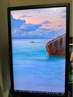 Dell U2412m ultra sharp monitor
