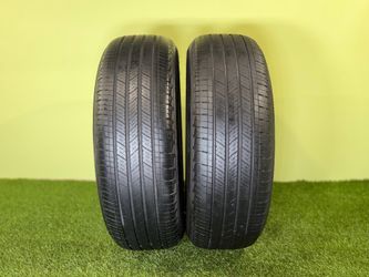 (2) 225/65/17 Michelin Primacy