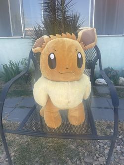 Pokémon Medium Eevee Plush