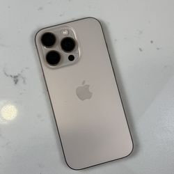 iPhone 16 Pro 128Gb Unlocked 100% Battery health