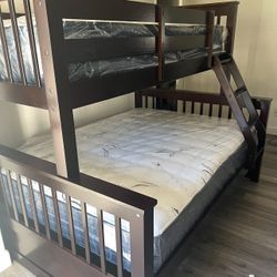 Litera Twin Y Full Size Nueva En Su Caja Incluye Colchones