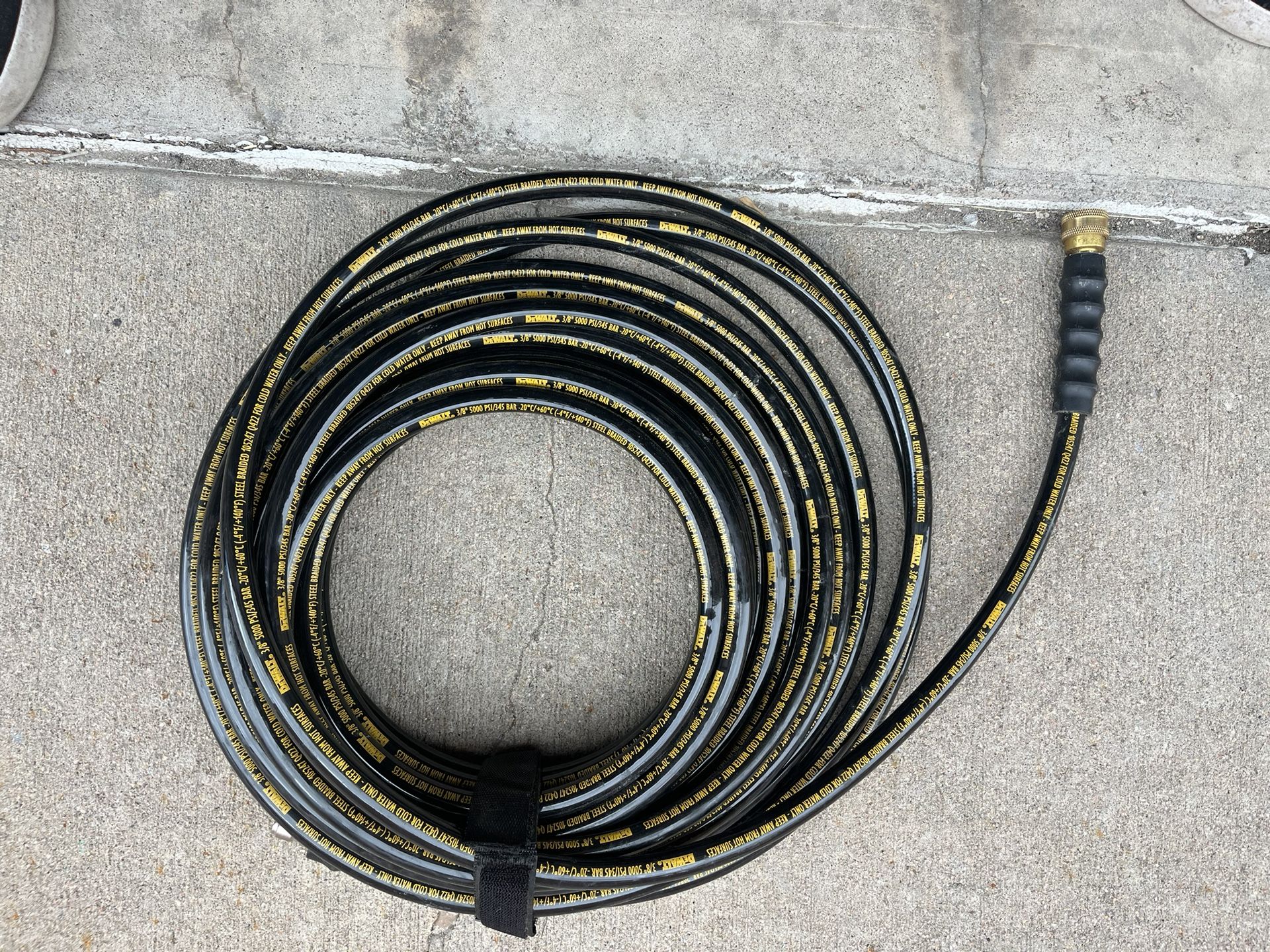 Dewalt Cold Water Pressure Washer Hose NEW