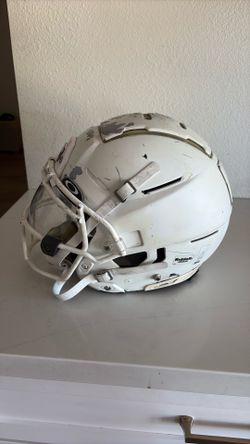 Schutt F7 medium