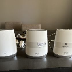 Orbi RBR750 Mesh WIFI with 2 Nodes