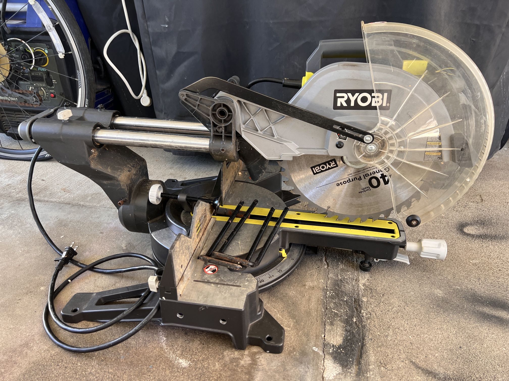 Ryobi SAW