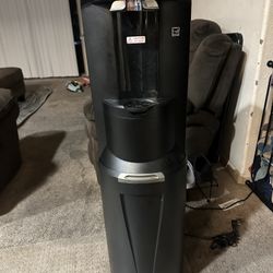 Water Dispenser 