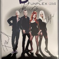 B 52’S 2009 AUTOGRAPHED TOUR POSTER WITH FRAME