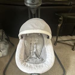 Graco Baby Swing