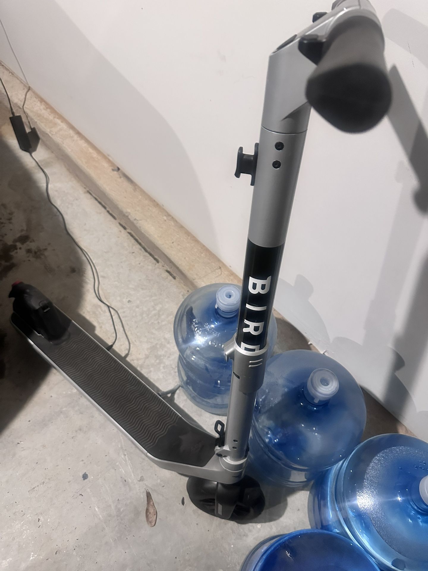 BIRD ELECTRIC SCOOTER (NOT SOLD IN RETAIL) 2 Available