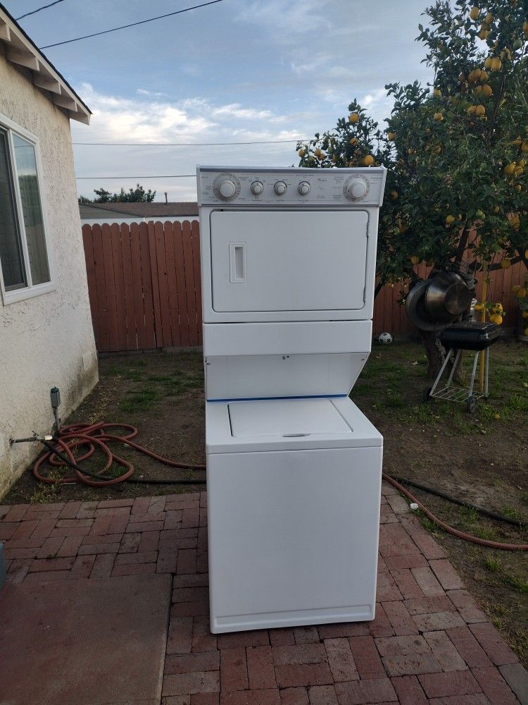 Washer Gas Dryer 