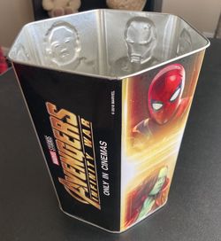Rare Limited Avengers Infinity War Popcorn Bucket Spider-man Marvel Comics MCU