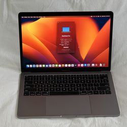 NEW BATTERY Apple MacBook Pro13.3” Retina i5 2.3GHz, 126GB SSD, 8GB RAM.