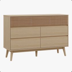 7-Drawer Wood Dresser (natural oak)