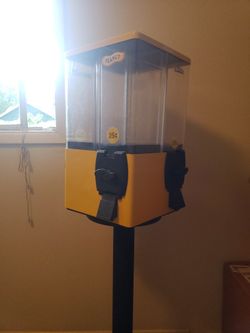 Candy Vending Machine 