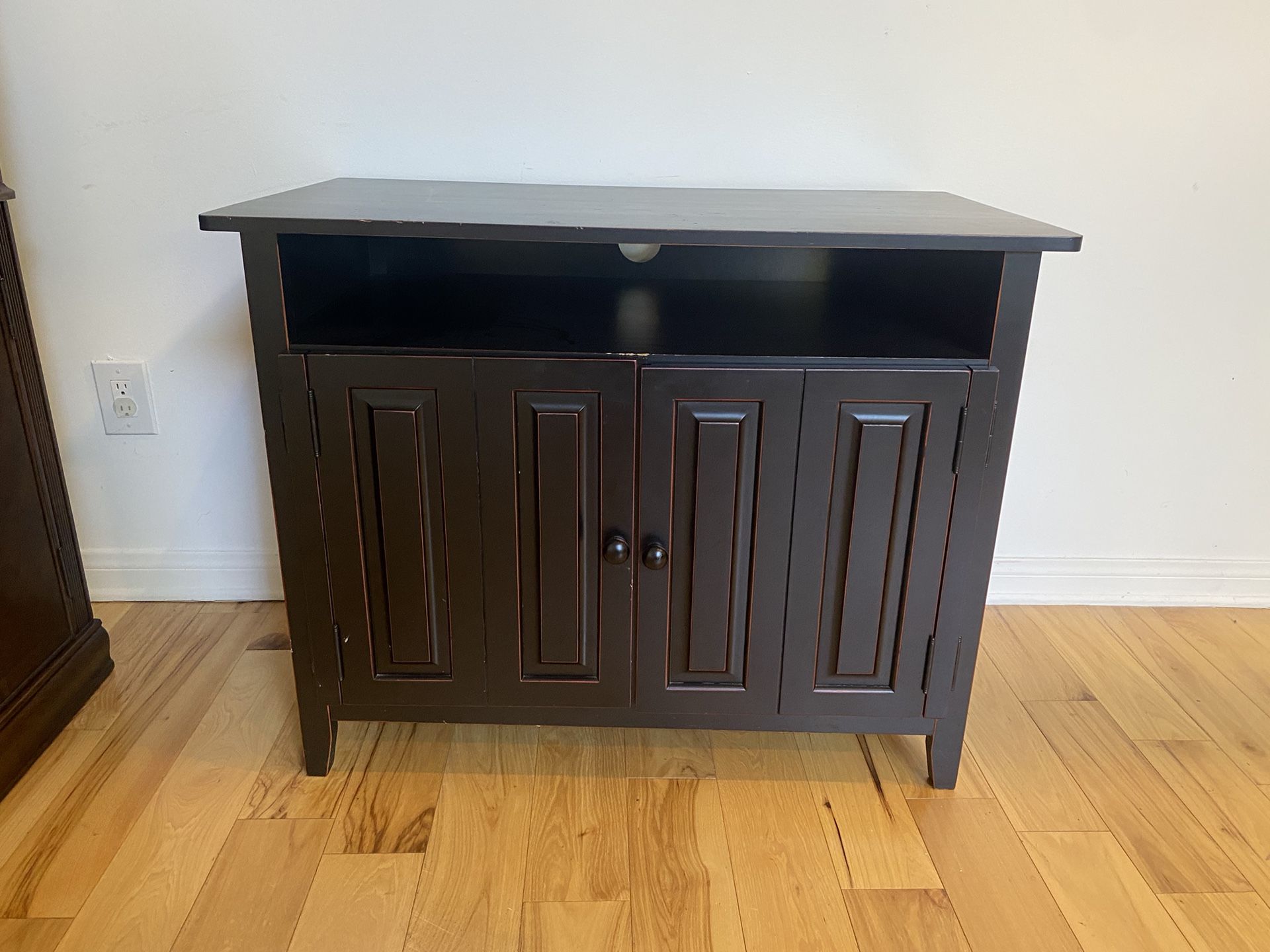 Small Wood TV Stand / Media Console Cabinet