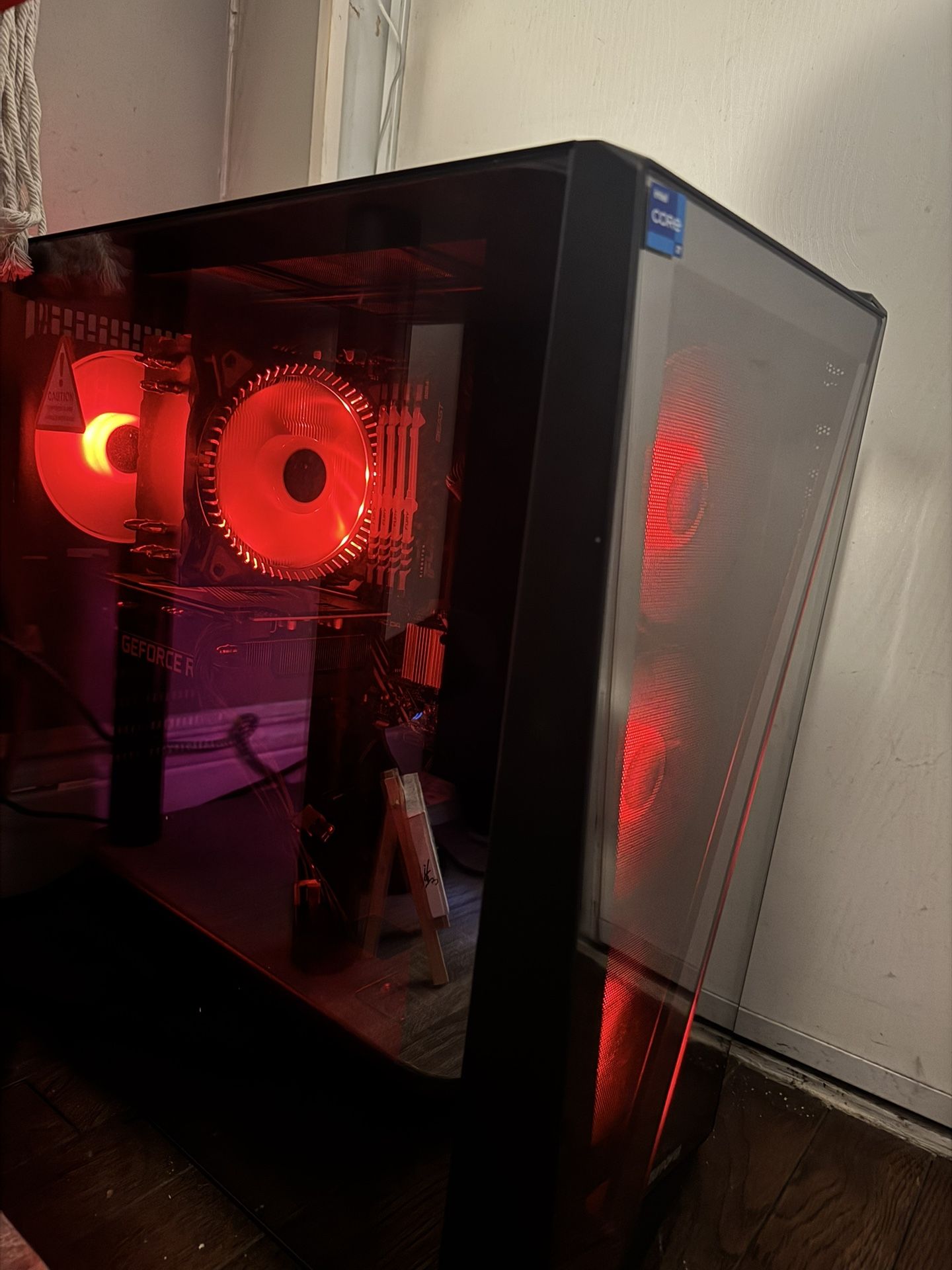 PC GAMER iBUYPOWER