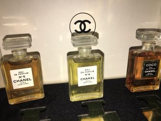 Has anyone ever seen Chanel actually selling mini-parfum sets