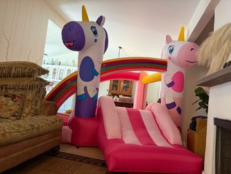 Kid jumper Indoor/Outdoor Inflatable Bounce House for Kids 3-10- Bouncy Castle with Slide, Blower