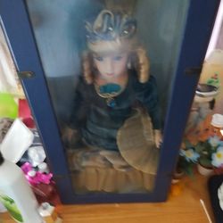 Vintage Porcelain Doll Collectable 