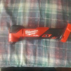 New M18 Milwaukee Fuel Multi-tool Tool Only