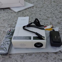 Led Projector 